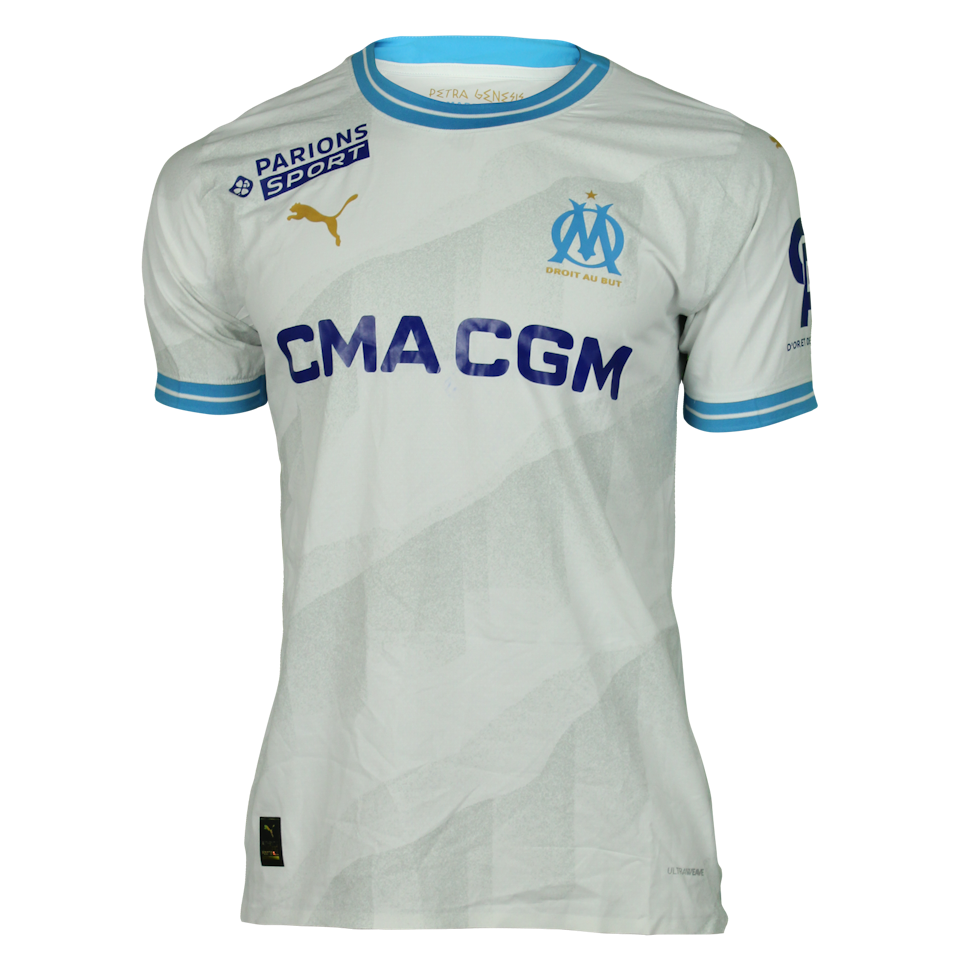 François Mughe Olympique de Marseille forması