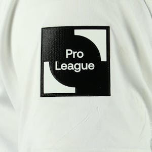 Arthur de Oliveira Sales Lommel SK camisa.