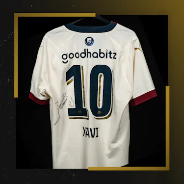 Signed 'goodbye' shirt Xavi Simons