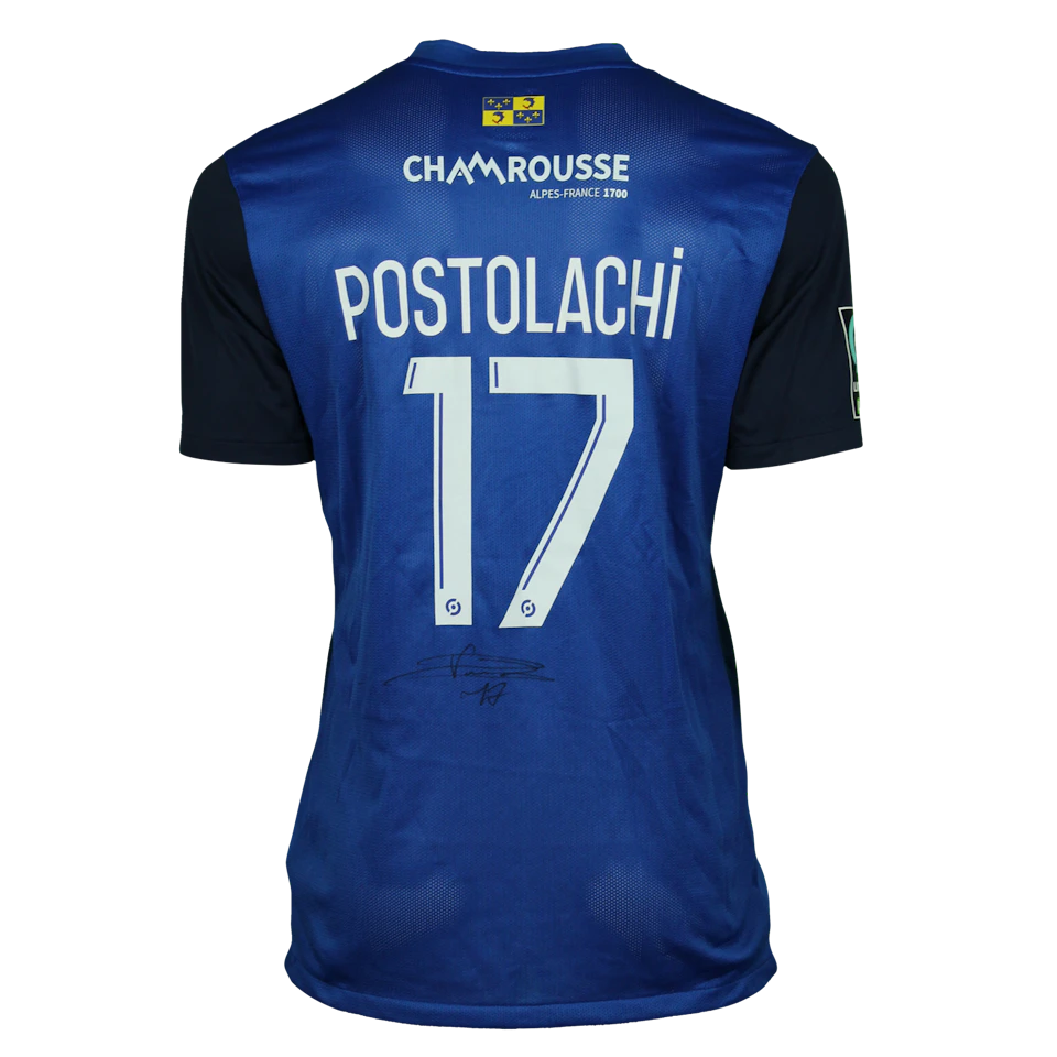 来自Grenoble Foot 38的Virgiliu Postolachi球衣