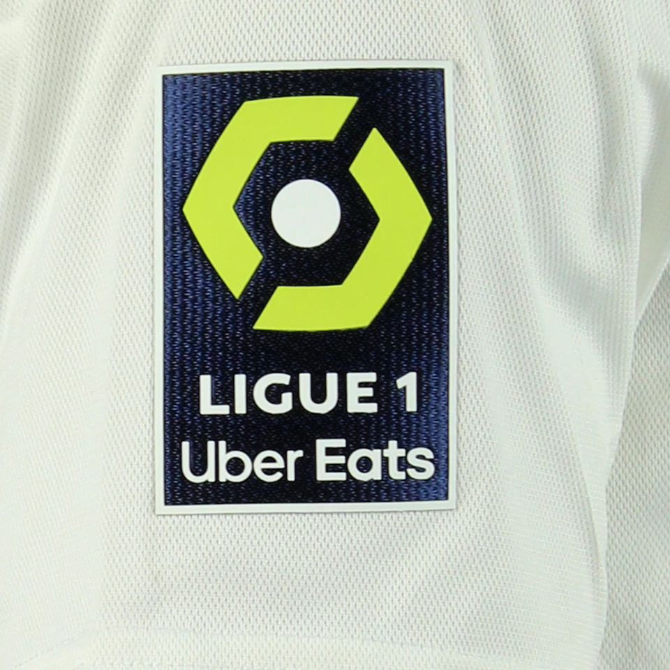 来自Olympique Lyonnais的Sinaly Diomande球衣