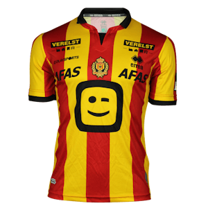 Nikola Storm KV Mechelen forması