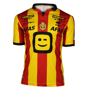 Julien Ngoy KV Mechelen jersey