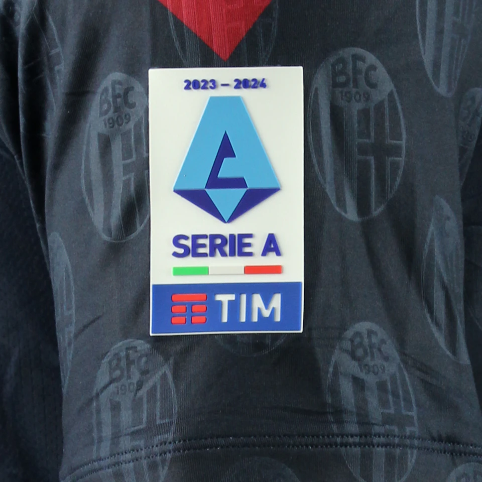 Joshua Zirkzee Bologna Fc 1909 shirt