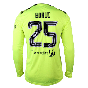 Max Boruc Hibernian shirt