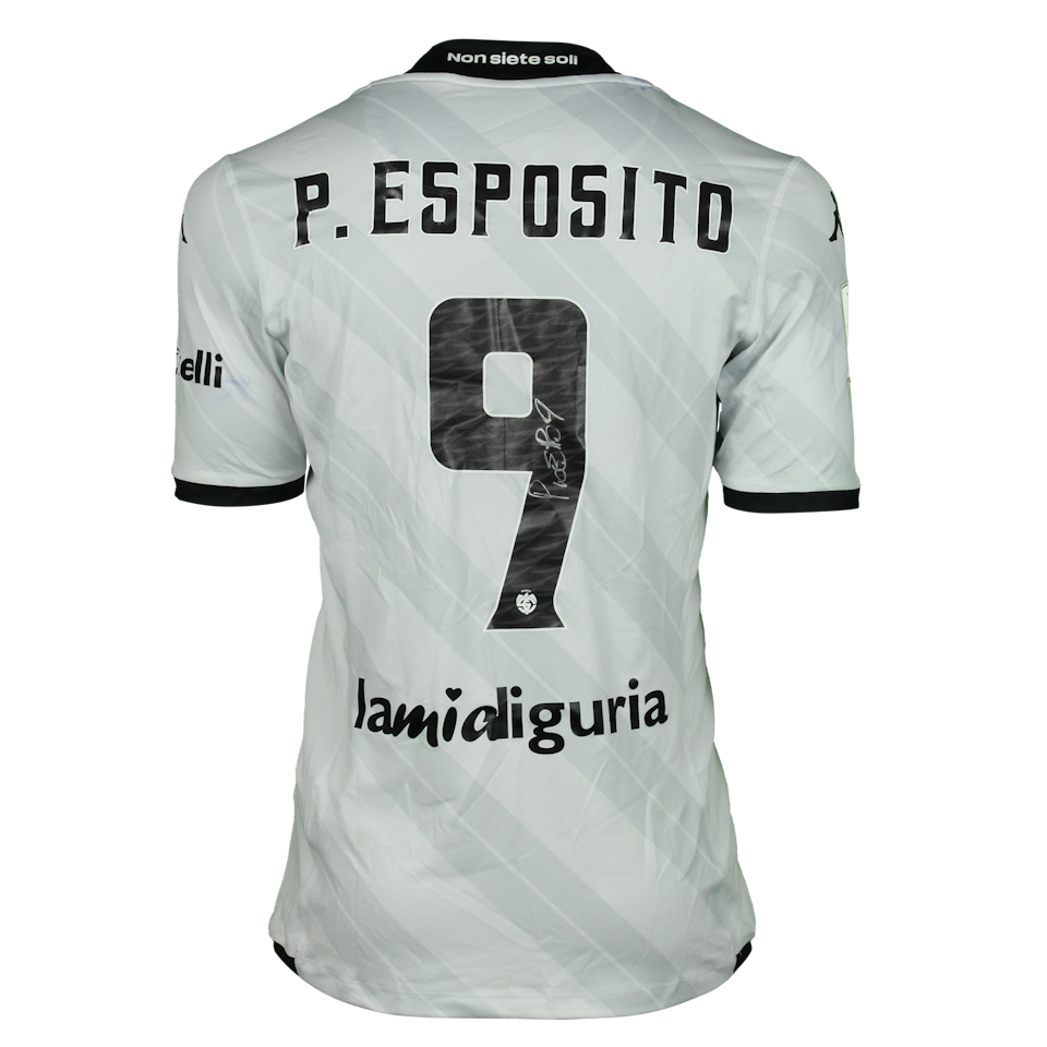 Francesco Pio Esposito Spezia Calcio shirt