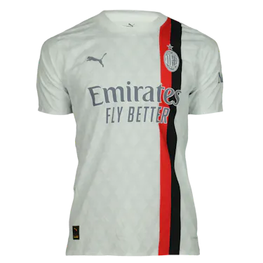 Samuel Chukwueze AC Milan のシャツ