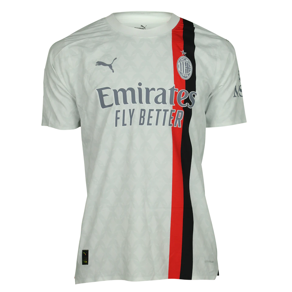 Yunus Musah AC Milan shirt