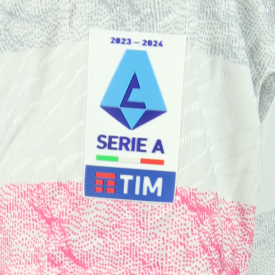 Weston McKennie Juventus FC shirt