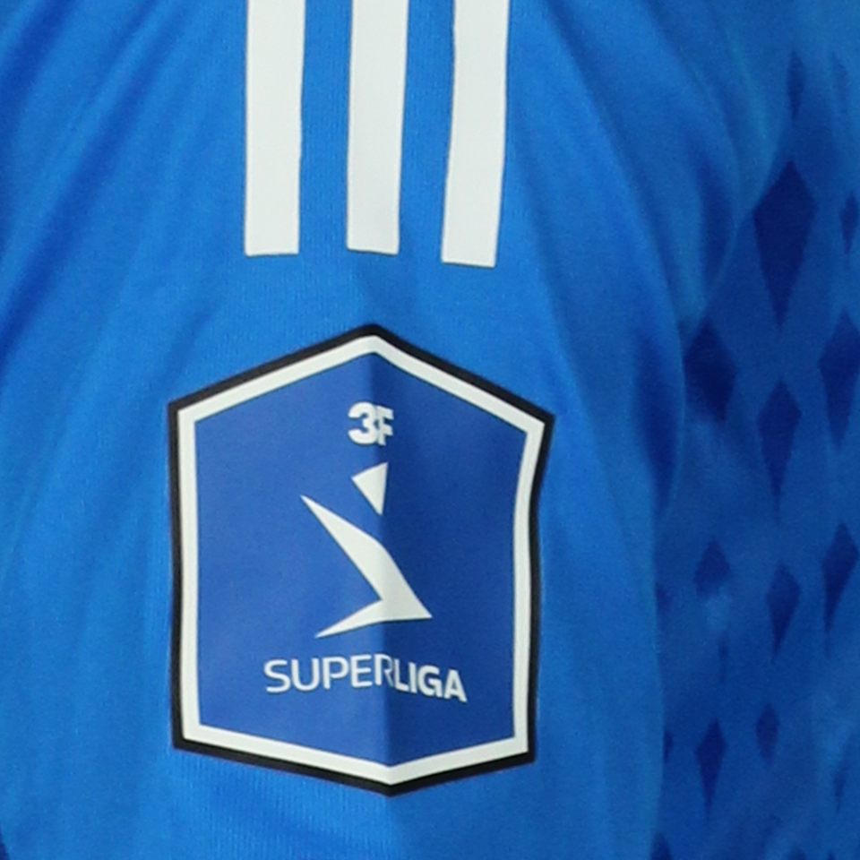 Kamil Grabara København shirt