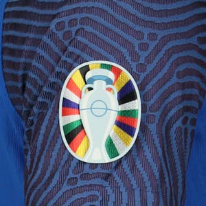 Peter Pekarík Slovakia shirt