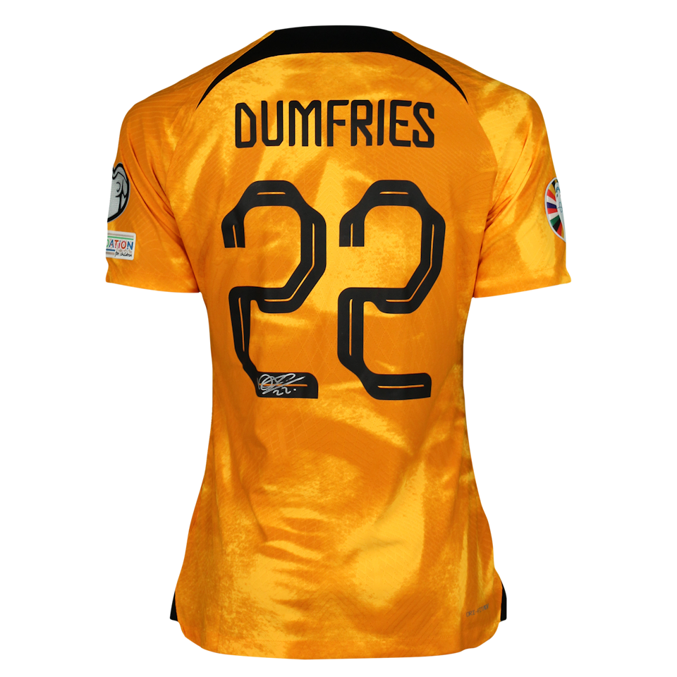 Denzel Dumfries Netherlands shirt