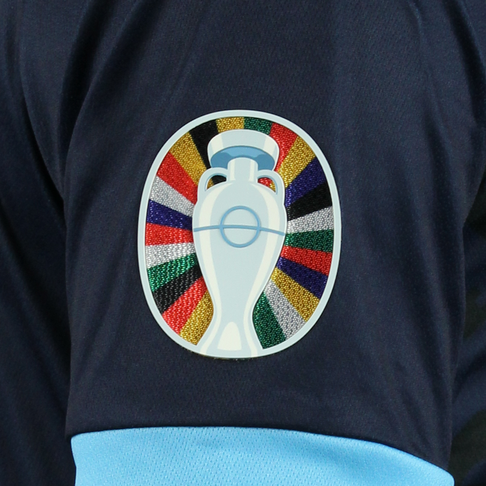 Mattia Stefanelli San Marino shirt