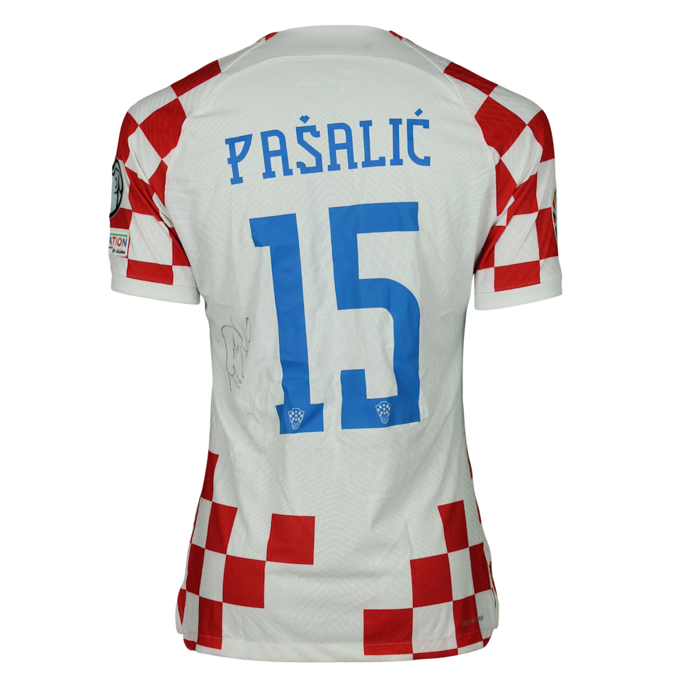 Mario Pašalić Croatia shirt