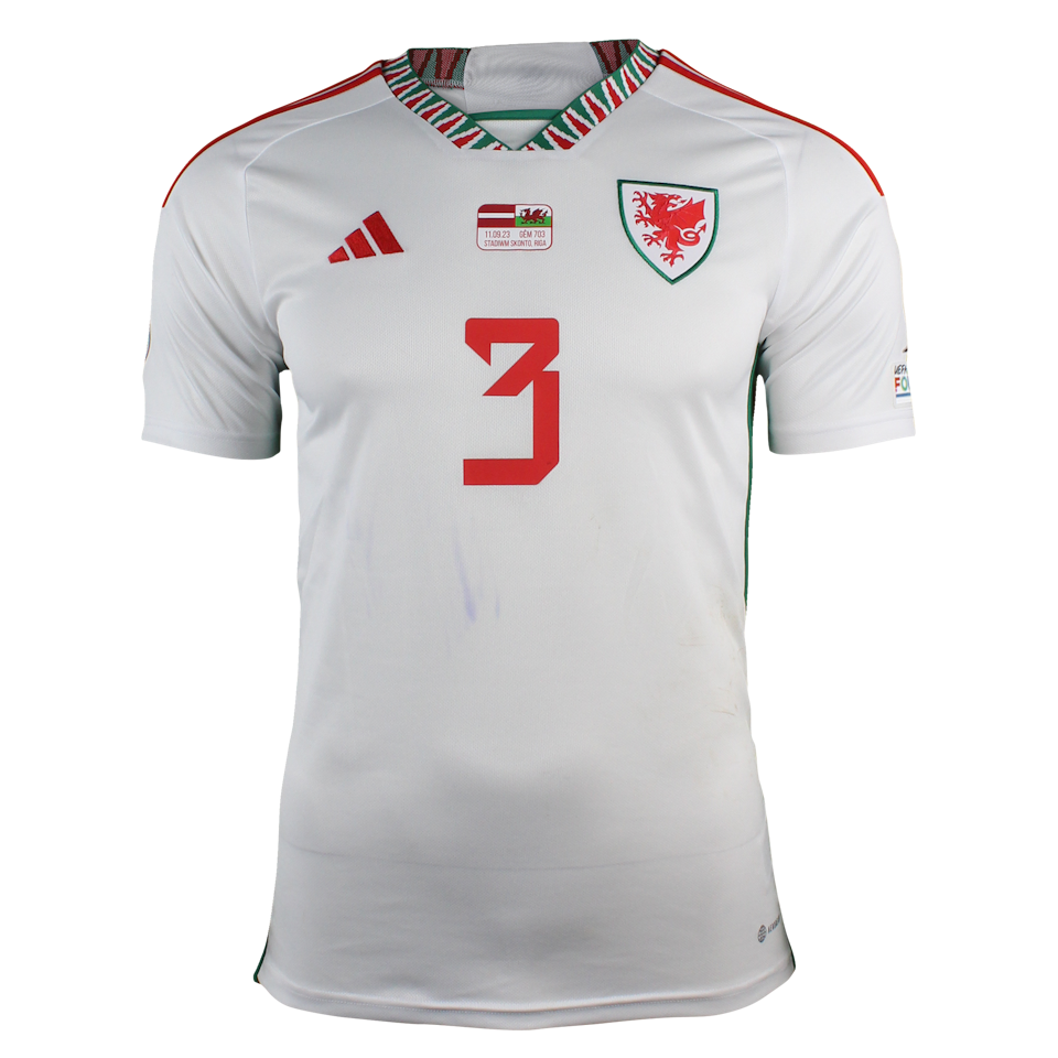 Neco Williams Wales shirt