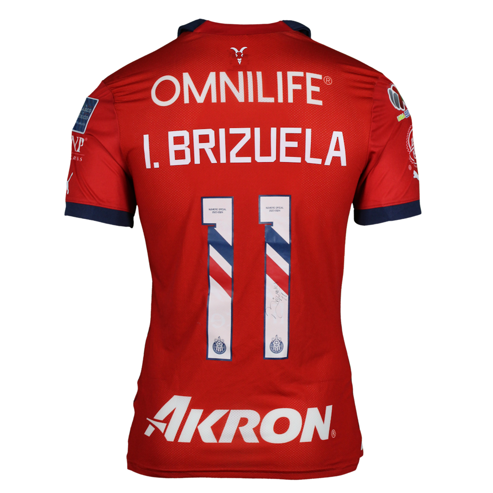 Isaác Brizuela Chivas Guadalajara jersey