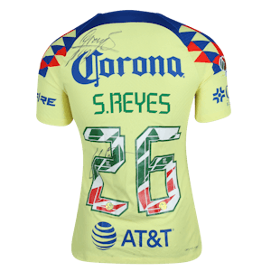 Salvador Reyes Club América shirt