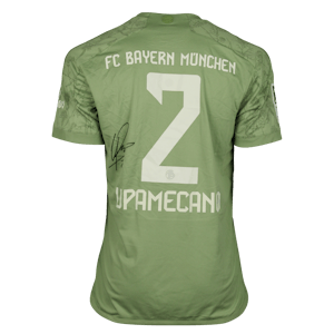 Dayot Upamecano Bayern München shirt