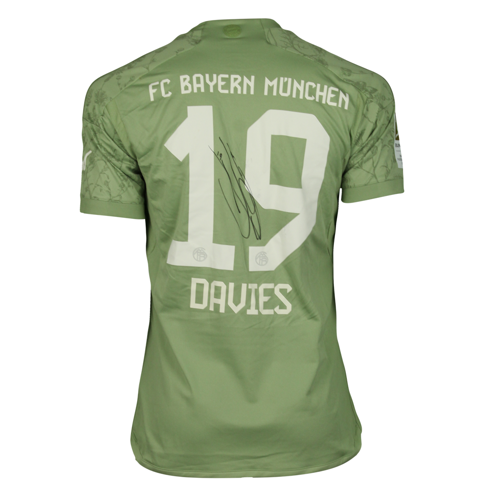 Alphonso Davies Bayern München shirt