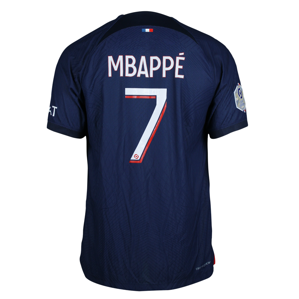 Kylian Mbappé  Paris Saint-Germain shirt