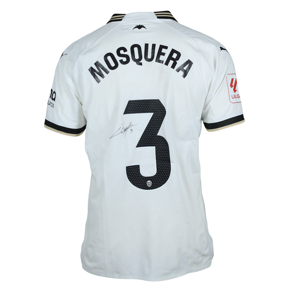Cristhian Mosquera Valencia CF shirt