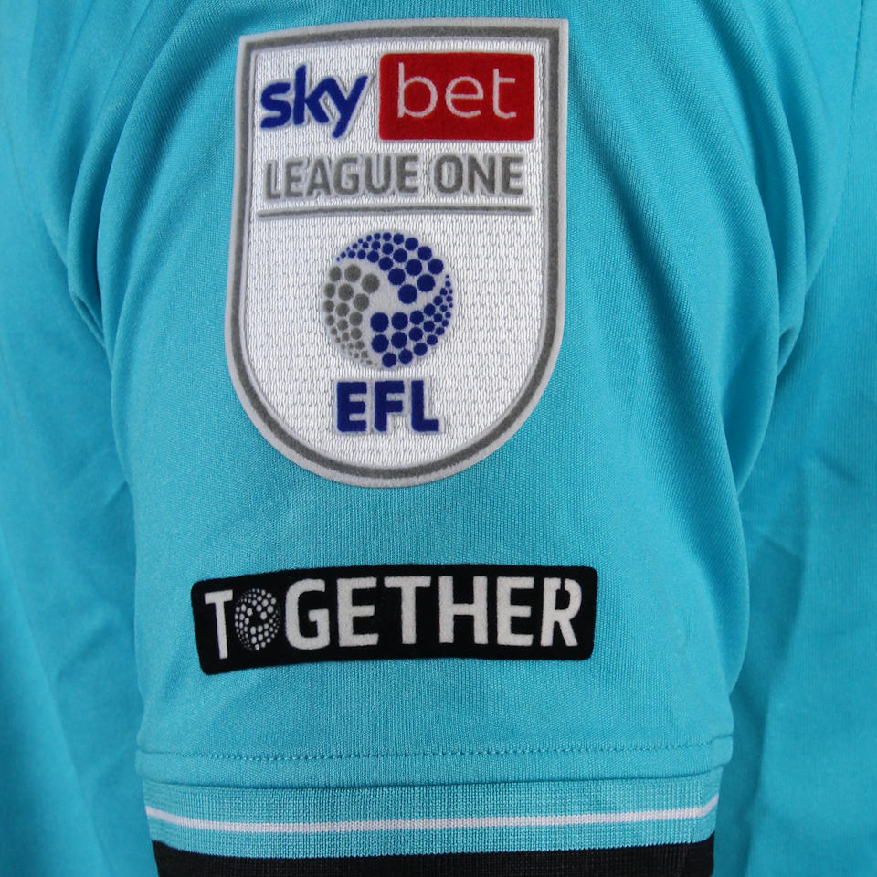 Ashley Maynard-Brewer Charlton Athletic shirt