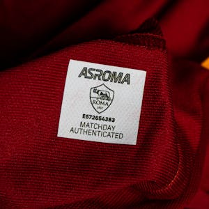 Leandro Paredes AS Roma shirt
