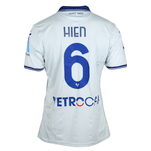 Isak Hien Hellas Verona FC forması