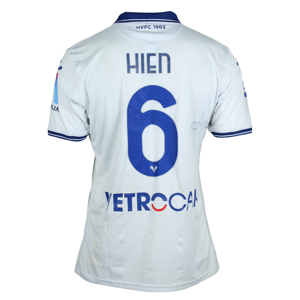 Isak Hien Hellas Verona FC forması