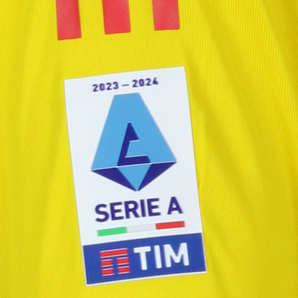 Maillot de Mile Svilar (AS Roma)