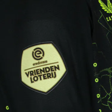 来自Feyenoord的Quinten Timber球衣