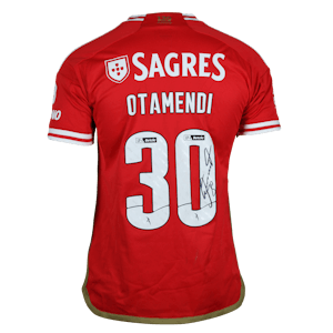 Nicolás Otamendi SL Benfica jersey