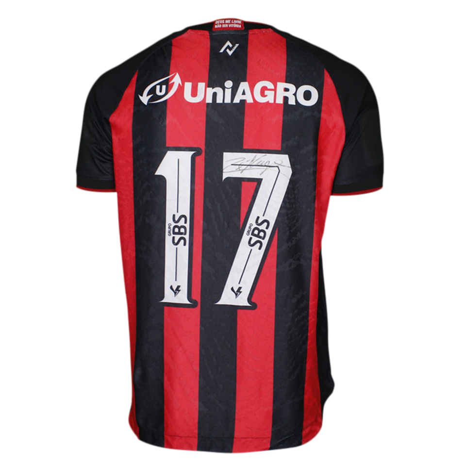 José Hugo Sousa dos Santos Vitória shirt