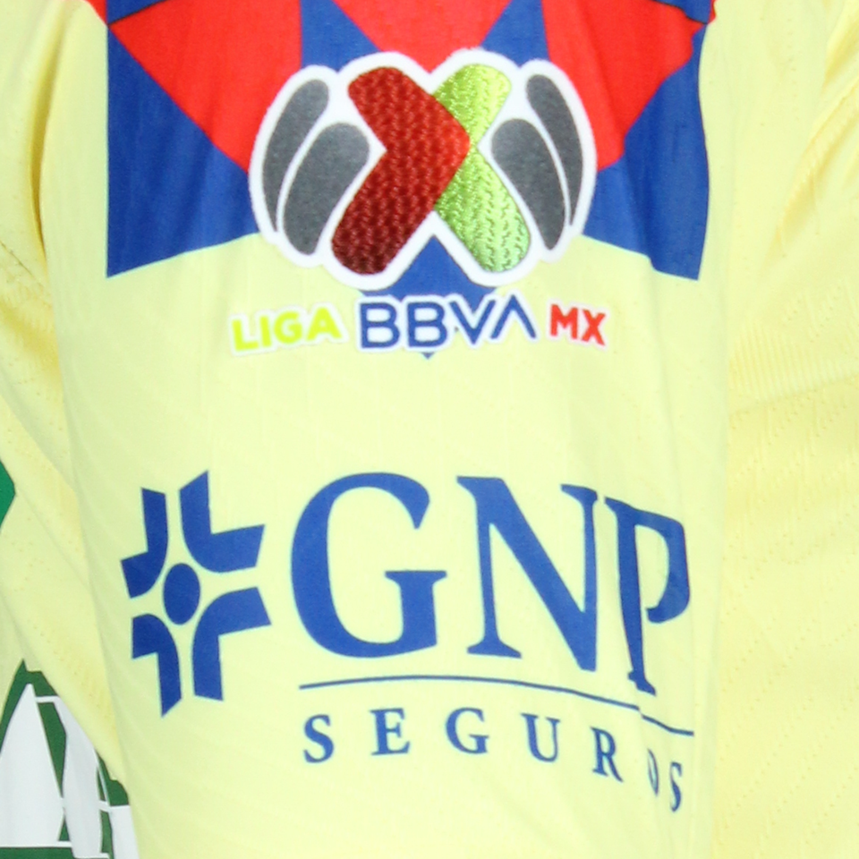 Leonardo Suárez Club América jersey