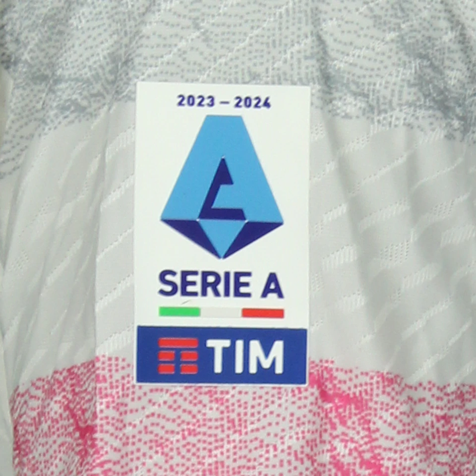 Manuel Locatelli Juventus FC shirt