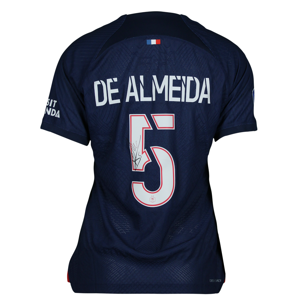 Elisa De Almeida Paris Saint-Germain Féminines shirt