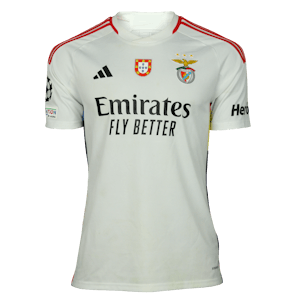 Nicolás Otamendi SL Benfica shirt