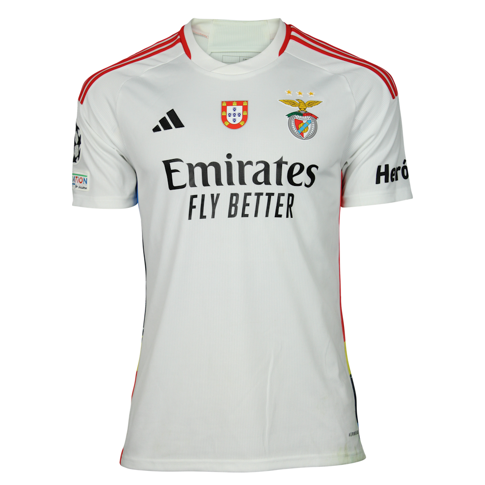 Alexander Hartmann Bah SL Benfica shirt