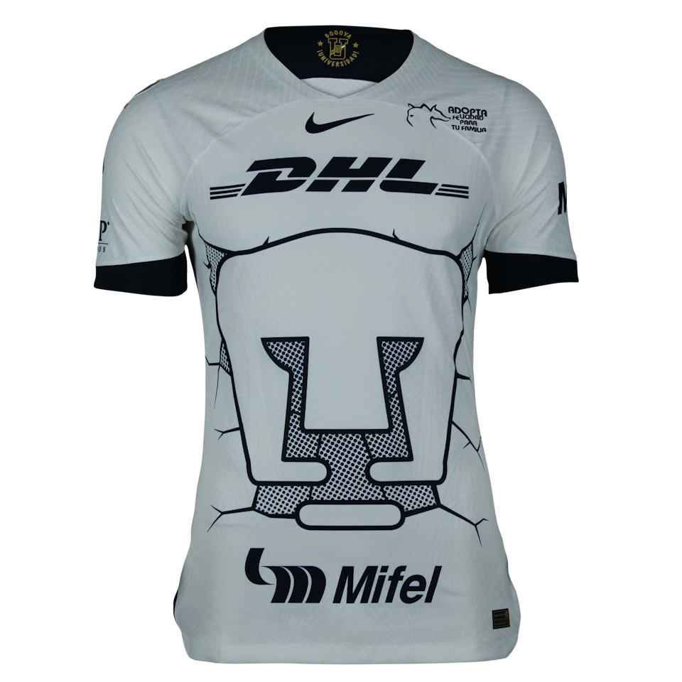 Robert Ergas Pumas shirt