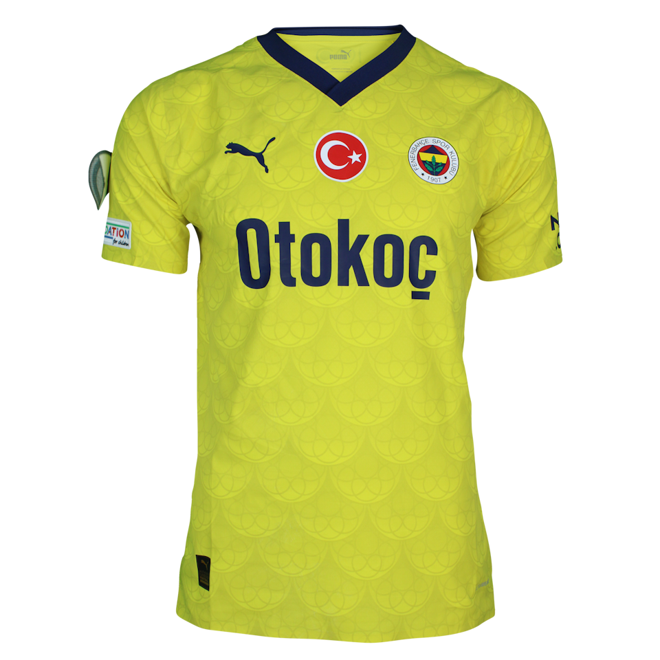 Mert Hakan Yandaş Fenerbahçe shirt