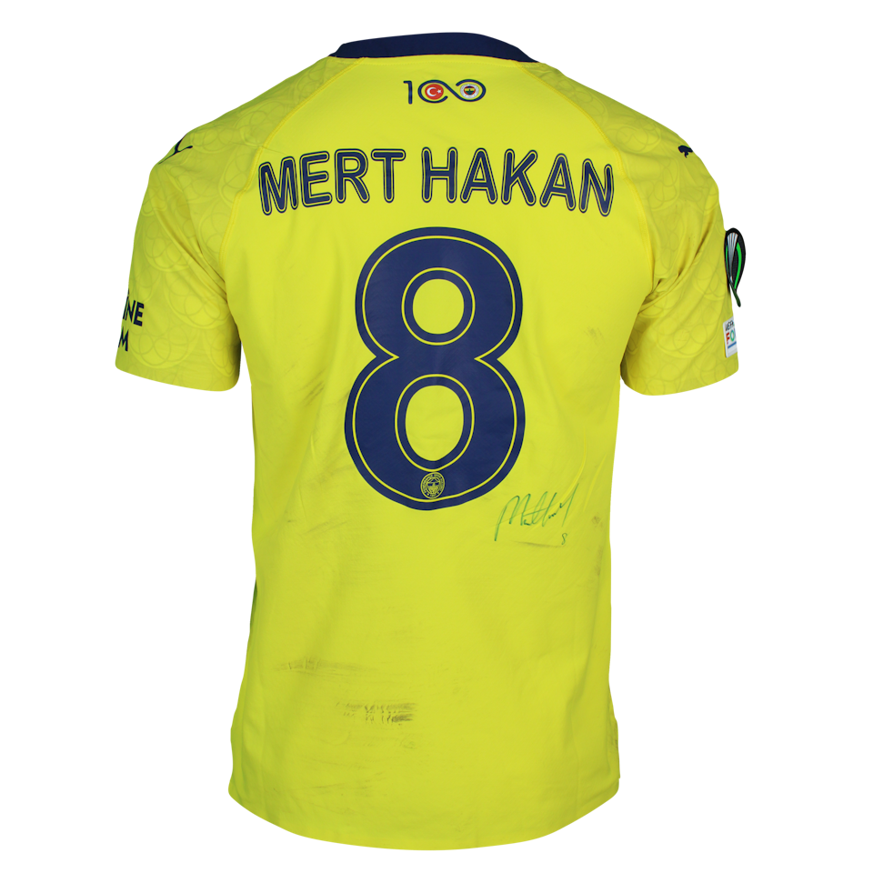 Mert Hakan Yandaş Fenerbahçe shirt