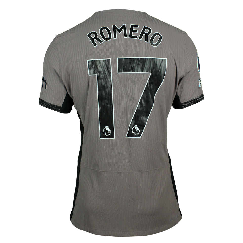 Cristian Romero Tottenham Hotspur shirt