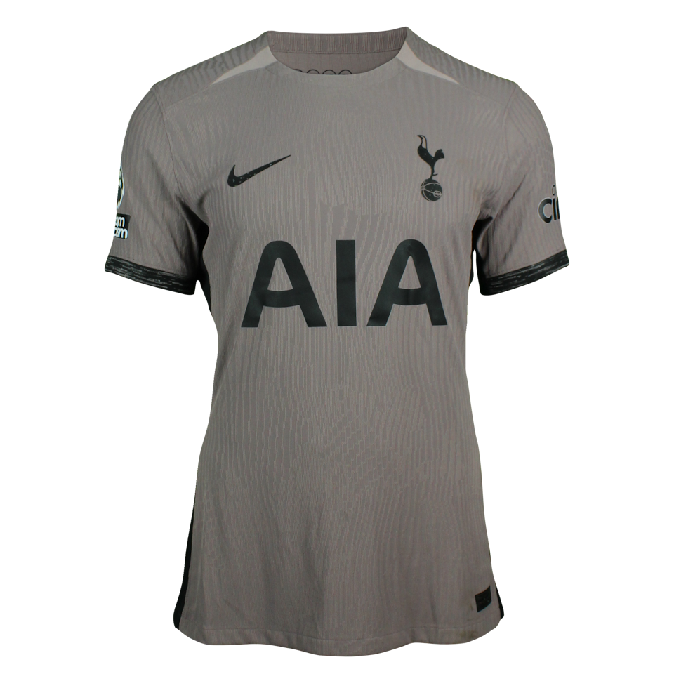 Cristian Romero Tottenham Hotspur shirt