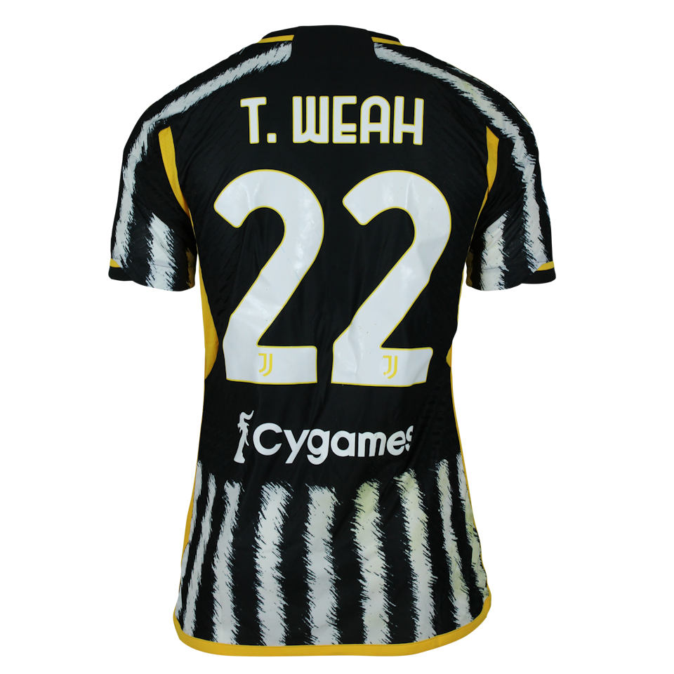 Timothy Weah Juventus FC shirt