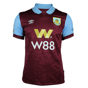 Luca Koleosho Burnley shirt