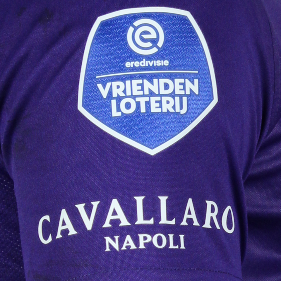 Ernest Poku AZ Alkmaar shirt