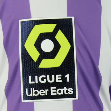 Toulouse FC 팀의 Stijn Spierings 셔츠
