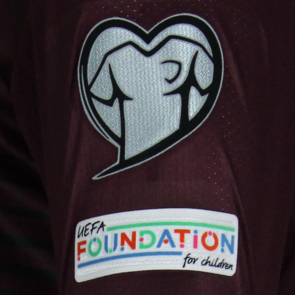 来自Latvia的Raimonds Krollis球衣