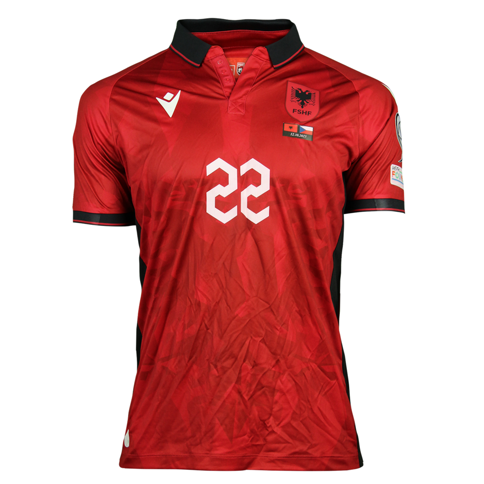 Arbnor Muja Albania camisa.