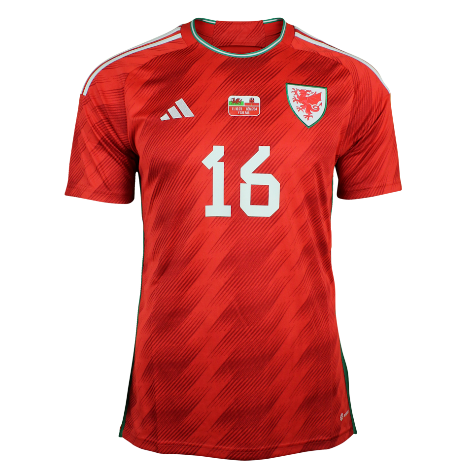 Liam Cullen | Wales
